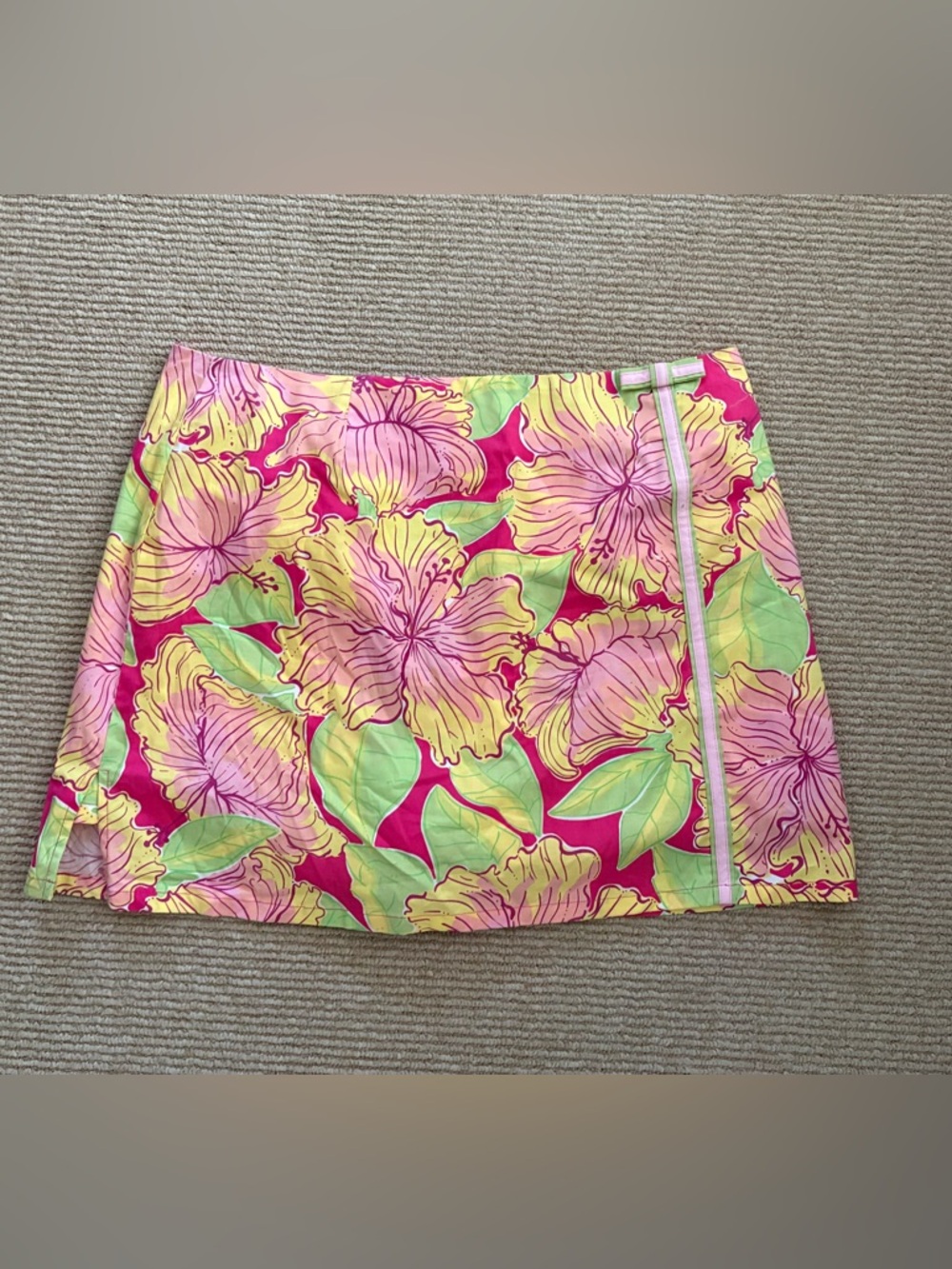 Lilly Pulitzer Floral Print Mini Skort in Pink and Green